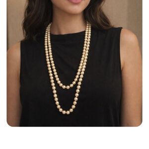 Vintage Faux Pearl Necklace 29"  Womens